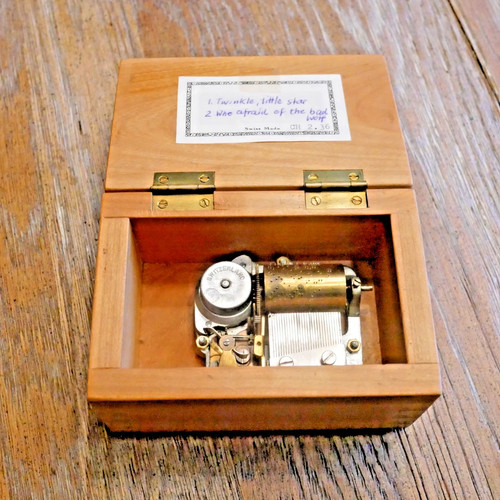 Alte spieluhr 28er swiss - 28er,