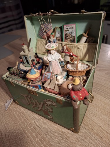 Spieldose spieluhr toys box - spieldose/spieluhr, "toys"